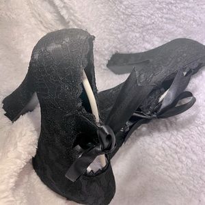 Never Worn Demonia size 8 Black Satin Black Lace